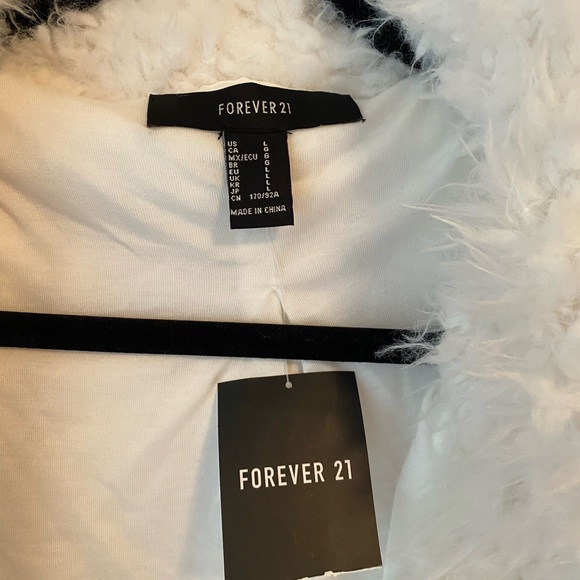Forever 21 White Teddy Jacket Plush Faux Fur - Picture 4 of 8